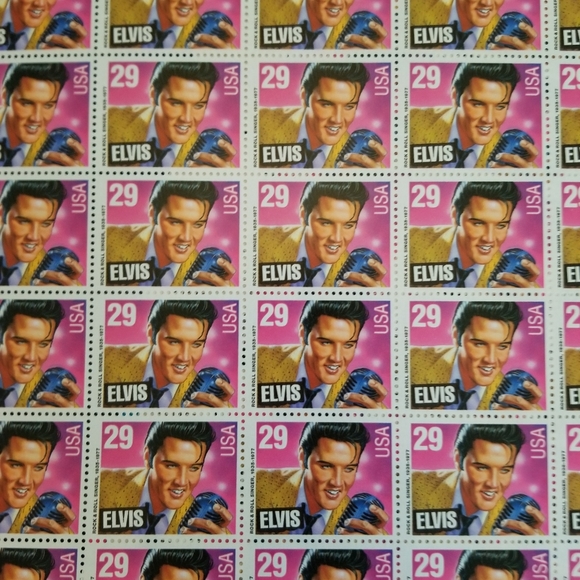 Elvis Presley collectors stamps - Picture 4 of 4